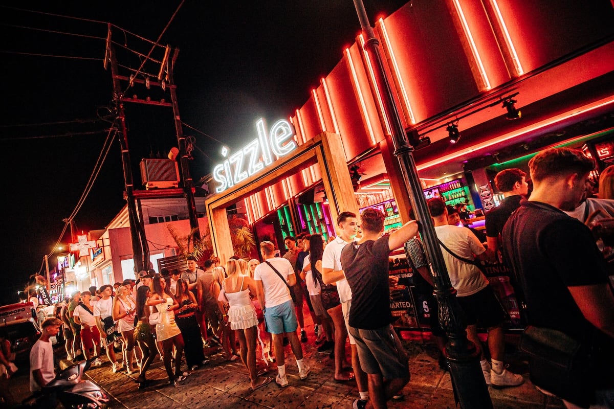 Wonderland - Pre Drinks